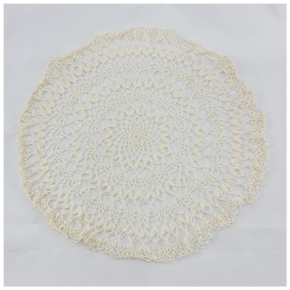 Crochet Circle Design Ruffed Edge Doily, 12" - Picture 2 of 8